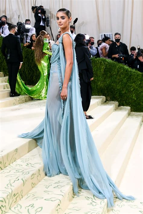 taylor hill versace met gala|VERSACE AT THE MET GALA 2021.